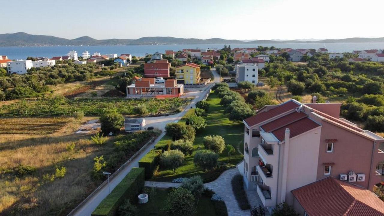 Luxury Apartments Garden Sukošan Esterno foto