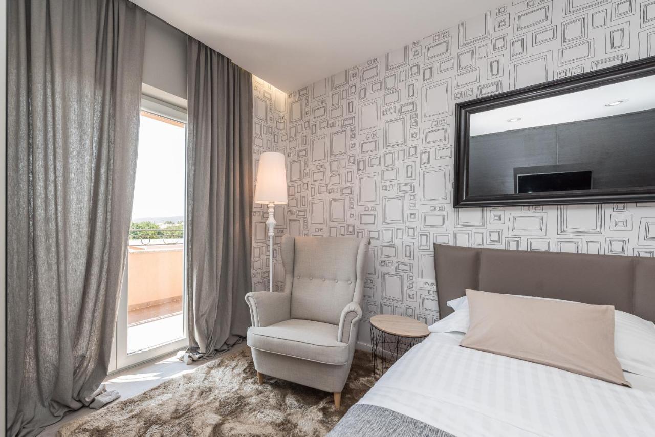 Luxury Apartments Garden Sukošan Esterno foto